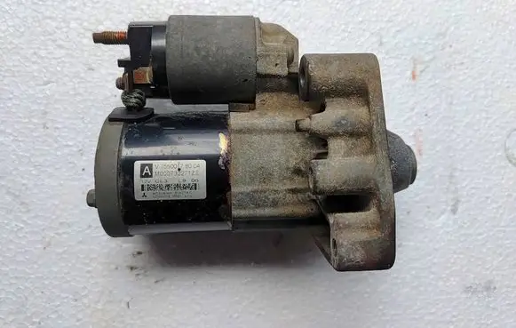 Peugeot 3008 I Starter motor 7550017 M000T32271ZE