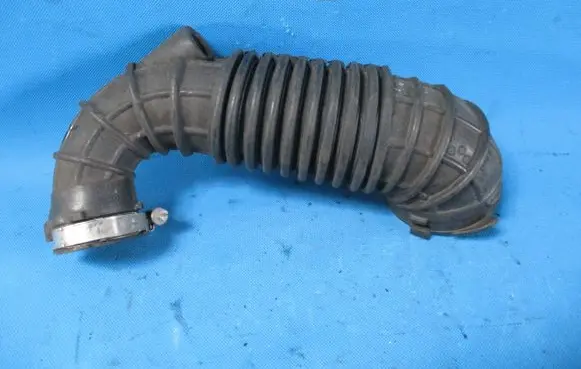 Audi A4 S4 B8 8K Air intake hose/pipe 03G129629