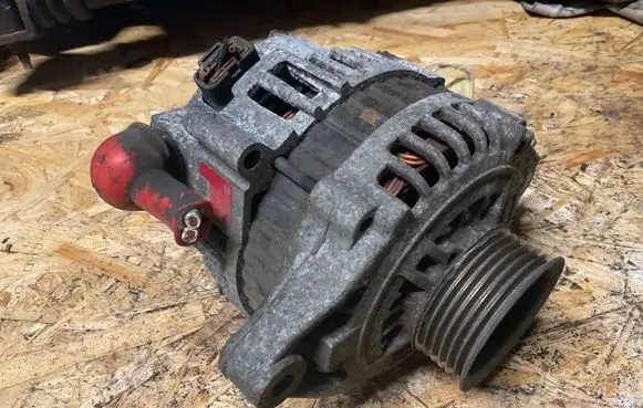 Nissan Almera N16 Generator/alternator 23100BU010