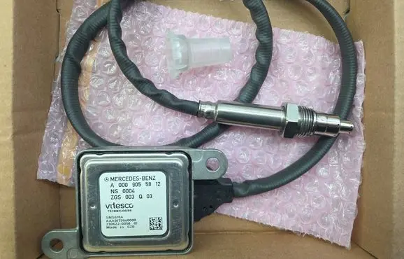 Mercedes-Benz E W212 Lambda probe sensor A0009055812 SNS619A 2306220058