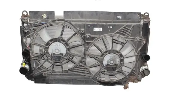 Toyota Avensis T270 Radiator set 160400X040