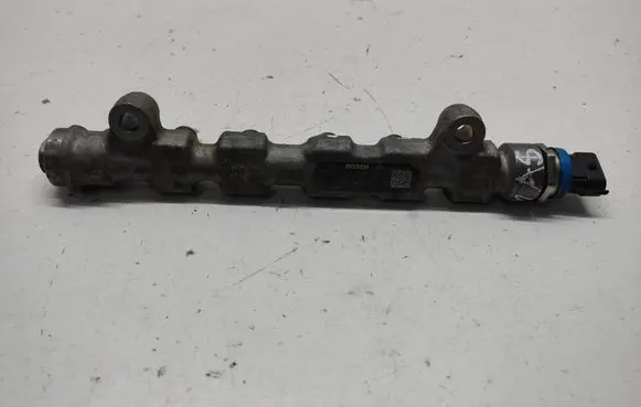 Renault Master II Fuel main line pipe 0445214145 0281002801 036551L4