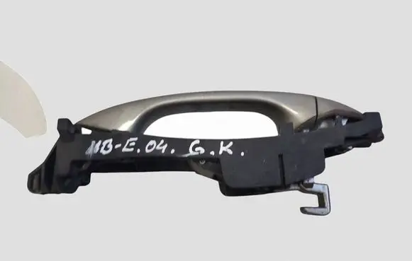 Mercedes-Benz E W211 Rear door exterior handle