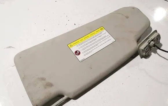 Volvo V40 Sun visor