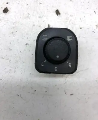 Volkswagen Tiguan Wing mirror switch 1K0959565J