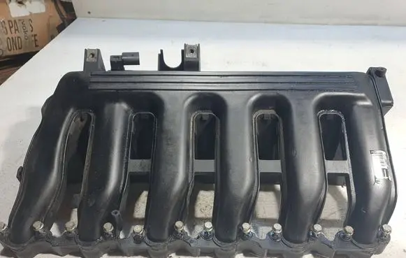 BMW 3 E90 E91 Intake manifold 7799625 11617799625 7789288