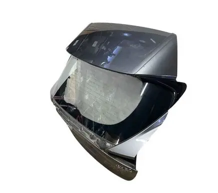 Infiniti QX30 Tailgate/trunk/boot lid KMA005DCMA