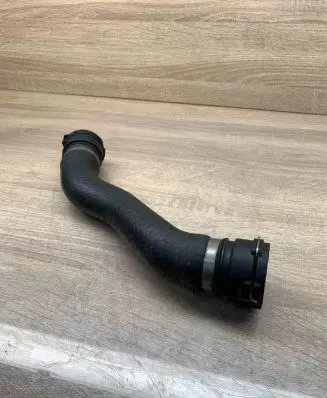 BMW 5 E39 Coolant pipe/hose 7830715