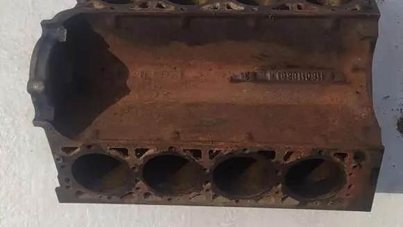 Mercedes-Benz S W116 Engine block 116985