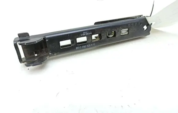 Mercedes-Benz Vito Viano W639 Seat belt height adjuster A6398600188