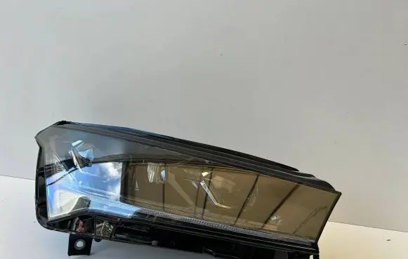 Skoda Enyaq iV Headlight/headlamp 5LB941016G