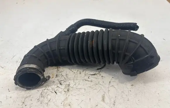 Audi A4 S4 B8 8K Air intake hose/pipe 03G129629