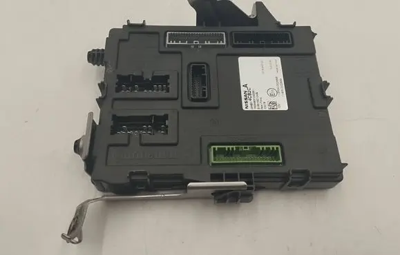 Nissan Qashqai Other control units/modules 284B14CB2C 16054651243581 S180100104A