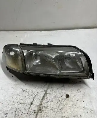 Volvo S80 Headlight/headlamp