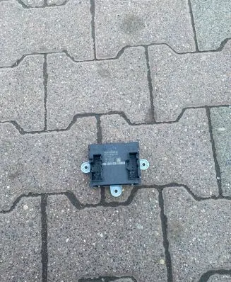 Land Rover Discovery 5 Door control unit/module HPLA-14D617-BD