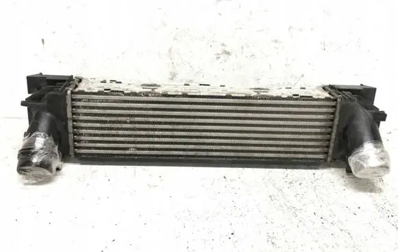 BMW 3 F30 F35 F31 Intercooler radiator 7600530