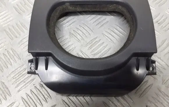Mercedes-Benz E W210 Steering wheel column trim 2104600095