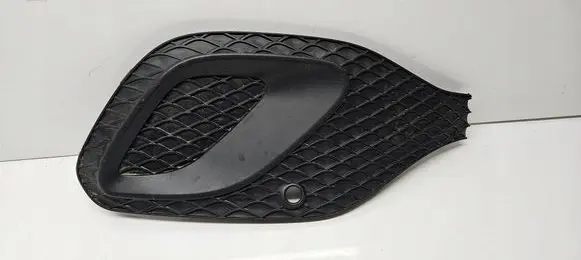 Mercedes-Benz GLA H247 Front bumper lower grill