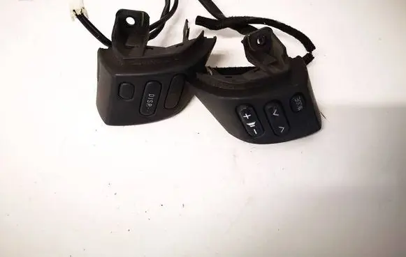 Toyota Corolla Verso AR10 Steering wheel buttons/switches 