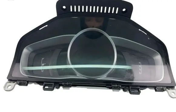 Volvo XC70 Speedometer (instrument cluster) 31412967