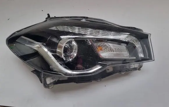 Suzuki SX4 S-Cross Headlight/headlamp 3512068PB0