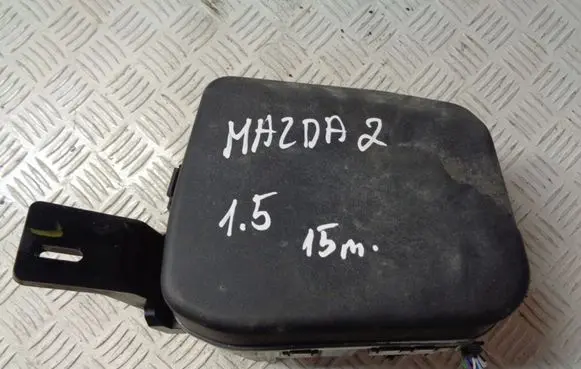 Mazda 2 Fuse box set D09W66767