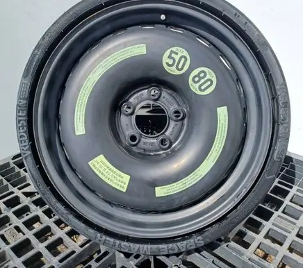 Mercedes-Benz SLK R172 R17 spare wheel A1724000002