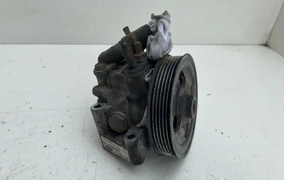Ford Mondeo MK IV Power steering pump 6G913A696CD