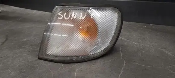 Nissan Micra Front indicator light 6r010250