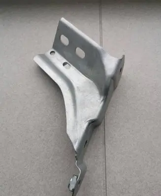 Volkswagen Polo V 6R Fender mounting bracket 6R0821141A