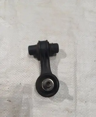 Volkswagen PASSAT B8 Rear anti-roll bar/stabilizer link 5Q0505465A 5Q6505465A 3A66GF43