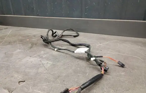 Volkswagen Jetta III Front door wiring loom/harness boot 1K5972175C