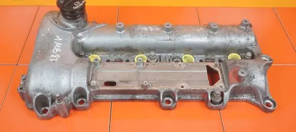 Chevrolet Captiva Rocker cam cover 25186591 Z22D1