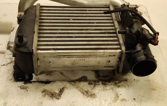 Audi A6 S6 C6 4F Intercooler radiator 22454594