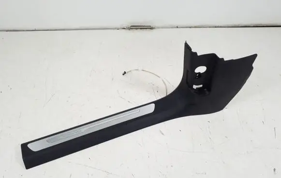 Audi A8 S8 D4 4H Front sill trim cover 4H1867271L
