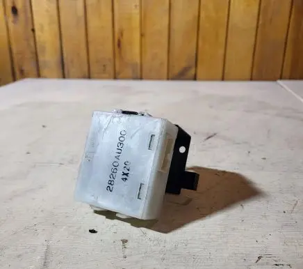 Nissan Primera Other control units/modules 28260AU300 4X20