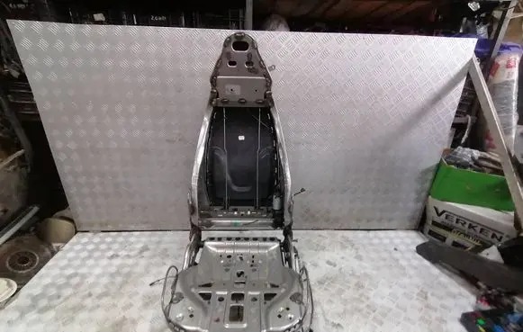 Peugeot RCZ Front driver seat 
