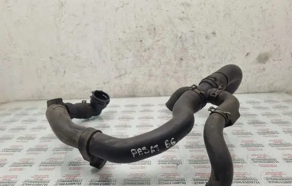 Volkswagen PASSAT B6 Engine coolant pipe/hose 1K0122291BM