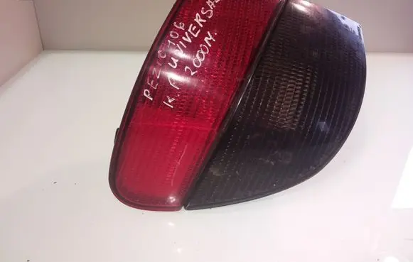 Peugeot 406 Rear/tail lights 45502