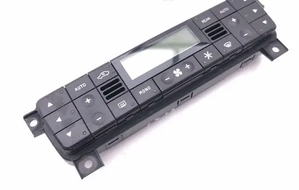 Maserati Quattroporte Climate control unit 131193 254718BA
