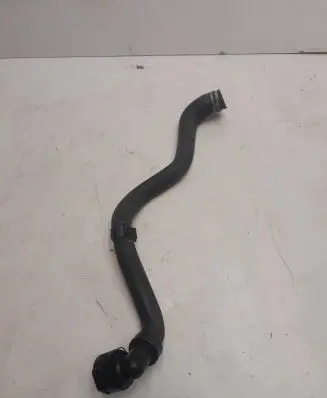 Ford Mondeo MK IV Engine coolant pipe/hose