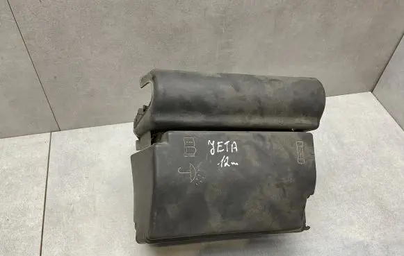 Volkswagen Jetta VI Fuse box set 5C0937132A