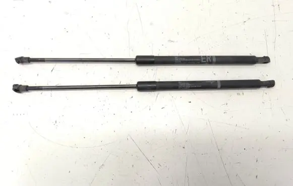 Toyota Prius (XW20) Tailgate/trunk strut/damper 689500W431 689600W431 9472YW