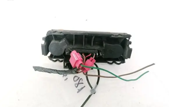 Seat Cordoba (6K) Tail light bulb cover holder