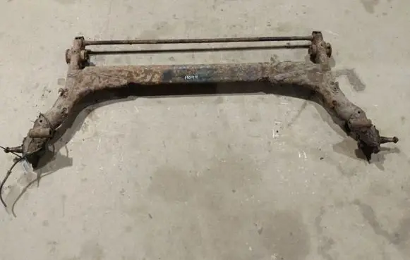 Audi 80 90 S2 B4 Rear subframe 