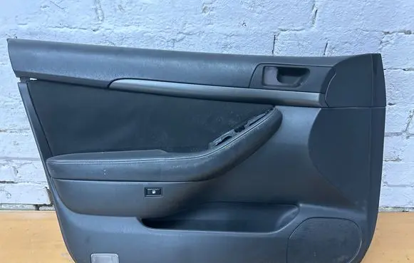 Toyota Avensis T250 Front door trim (molding) 87624