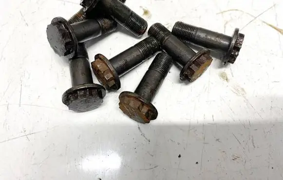 Honda CR-V Nuts/bolts 