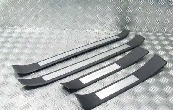 Audi A4 Allroad sill trim set (inner) 