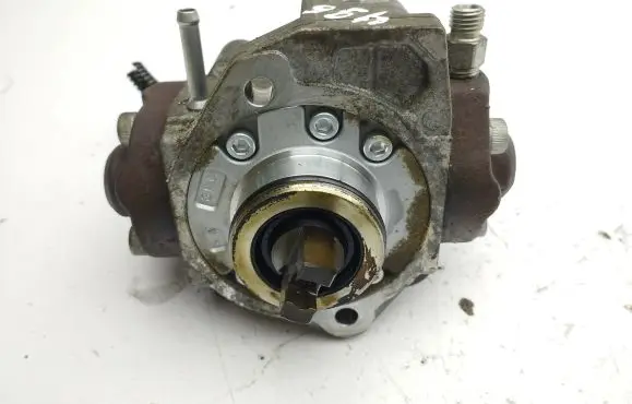 Mazda CX-7 Fuel injection high pressure pump H12A1AW4GE