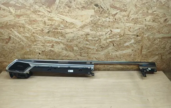 Porsche Panamera (971) Dashboard glove box trim 971857716F 971819702